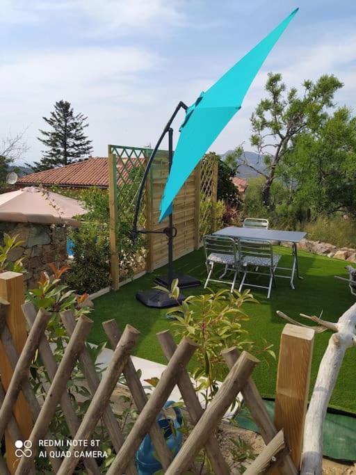 Duplex Avec Jardin, Proche Village Calenzana Exterior photo